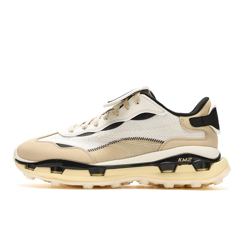 Fila KM2 Fashion Versatile Durable Low-Top Casual Shoes Men Sneakers Snow-White Beige F12M433105FPB