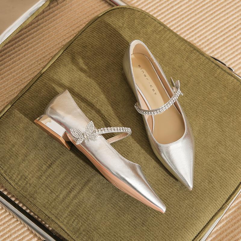 

29811 [sheepskin] thick heel flat shoes women s 2025 pointed rhinestone bow word with Mary Jane single shoes 39