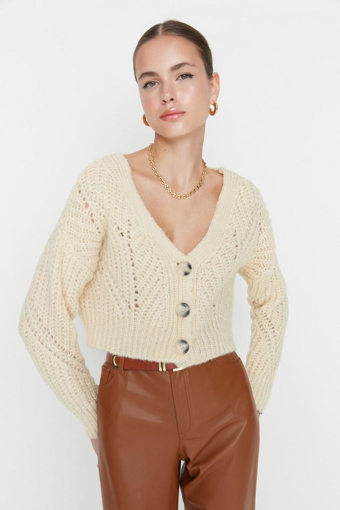 Women's Elegance Style Cardigan Powder Soft Textured Crop Knitwear Cardigan