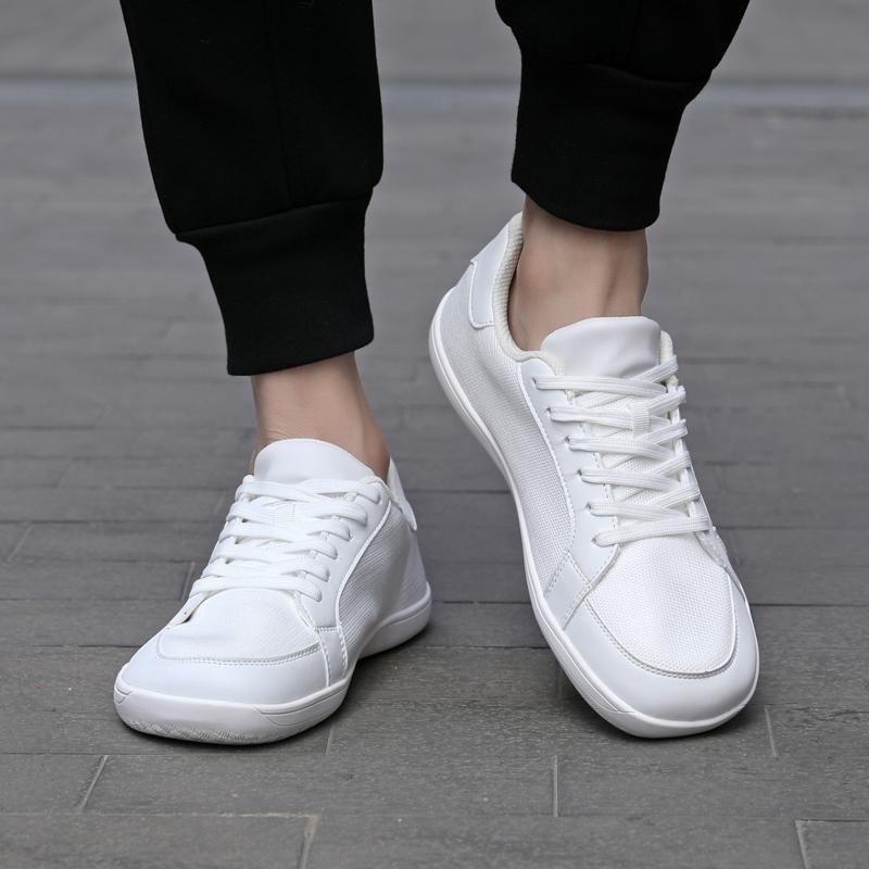 Couple'sCasual Sneakers Wide-Fit Casual Shoes Soft-Sole Flat Shoes Outdoor Anti-Slip Walking Shoes Extra-Large Sizes for Comfort