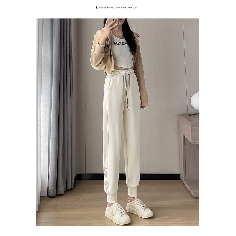 

Весна и Осень Зима Большие размеры Женские брюки Толстушка Мм2025 Модные Брюки с вышивкой Спортивные брюки для похудения Свободные Повседневные брюки Брюки Creamy-white regular is not Fleece-lined] L