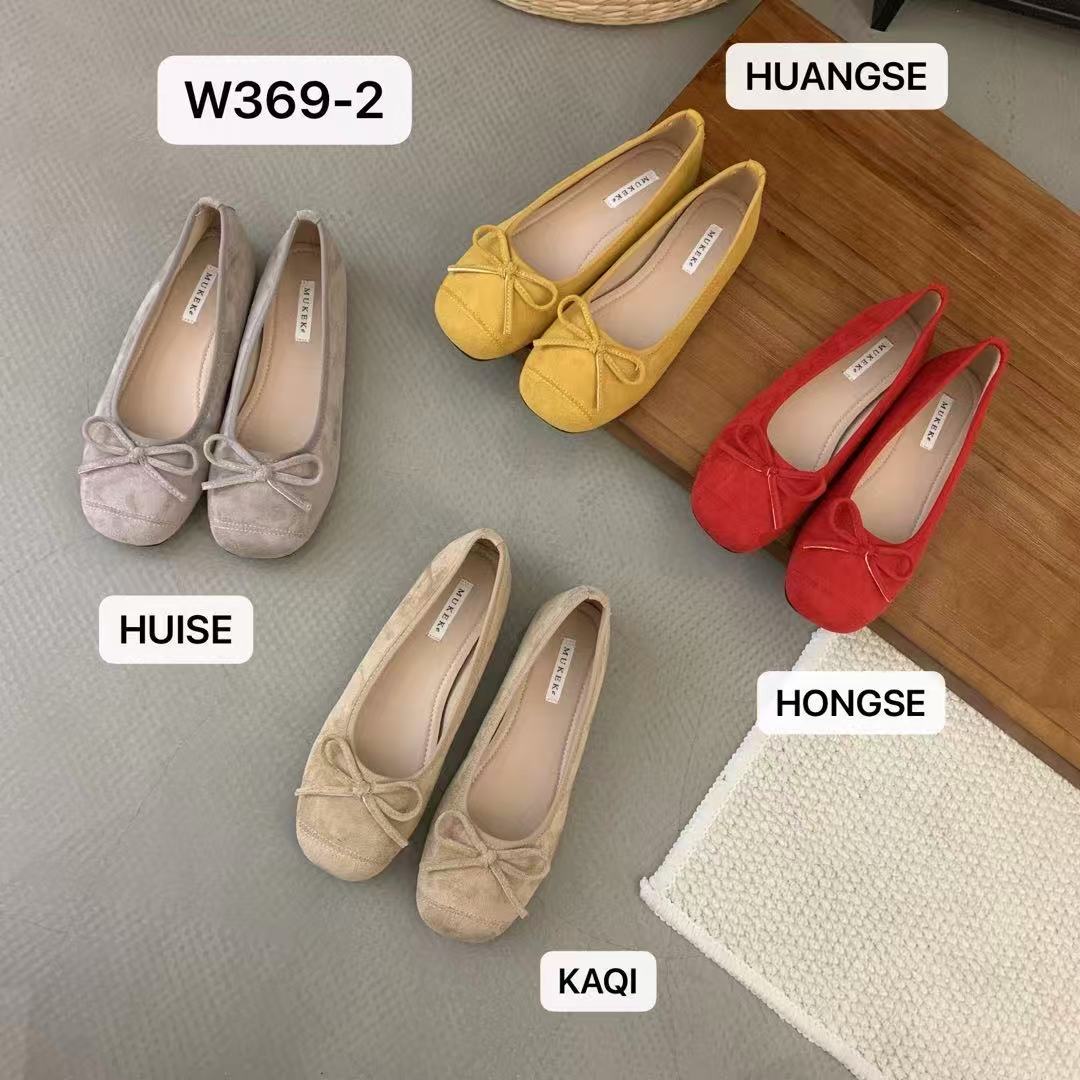 

MUKEKe inner height increase soft leather soft sole girls Korean version single shoes women 2025 not tired feet square head shallow mouth flat bottom 39