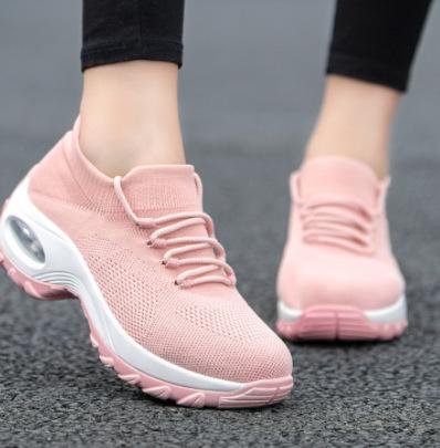 Große Damenschuhe neue Sportschuhe Damen Fliegengewebe Socken Schuhe Schaukel Schuhe Freizeit Laufschuhe