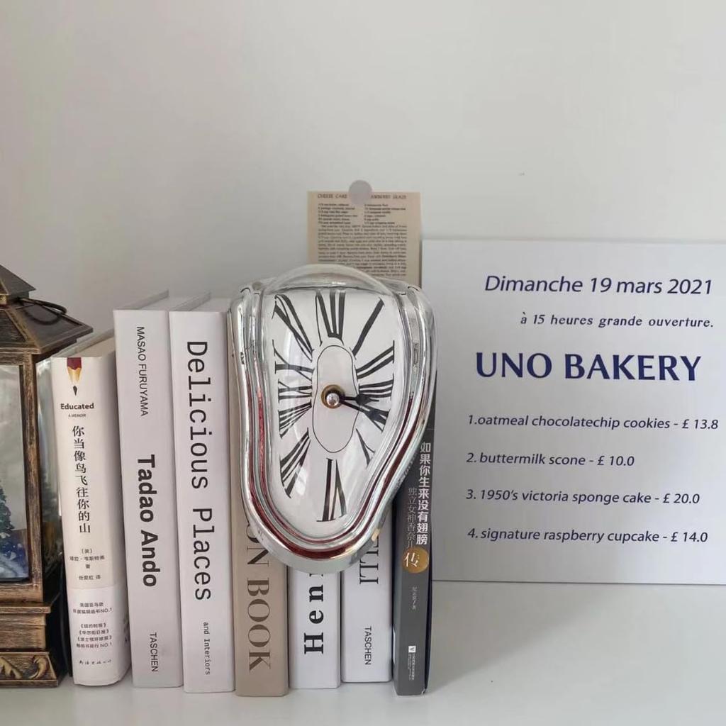 Leverde Dali Weiche Uhr Innen Tischuhr 90 Grad Gebogen Kunstuhr Stilvolle Idee Waren Silber