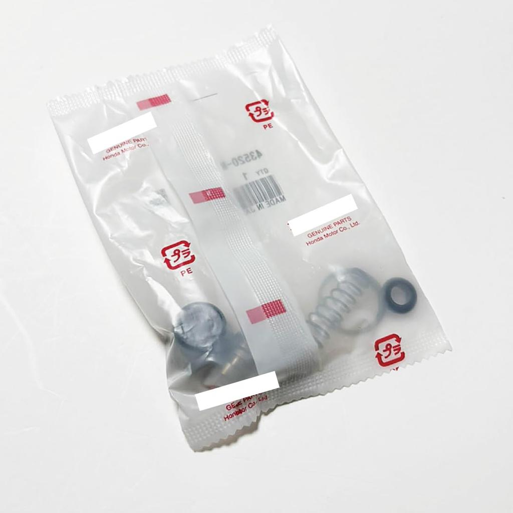 Genuine rear master cylinder overhaul kit for the Hornet Reliable genuine parts from the MC31 Hornet 250 Master Cylinder Piston Set 250. manufacturer.