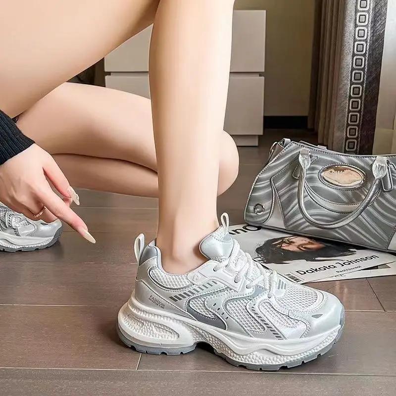 Fashion High on Platform Women's Sneakers Shoes Trends 2025 Daily Routine Walking Original Fashion New 39 Casual Ladies Footwear Sale