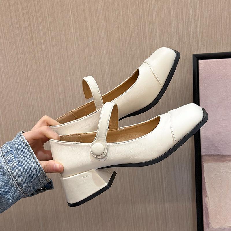 Coarse Heel Small Leather Shoes Women's 2025 Spring and Summer New Fashionable Versatile Retro Light Mouth Buckle Single Shoes