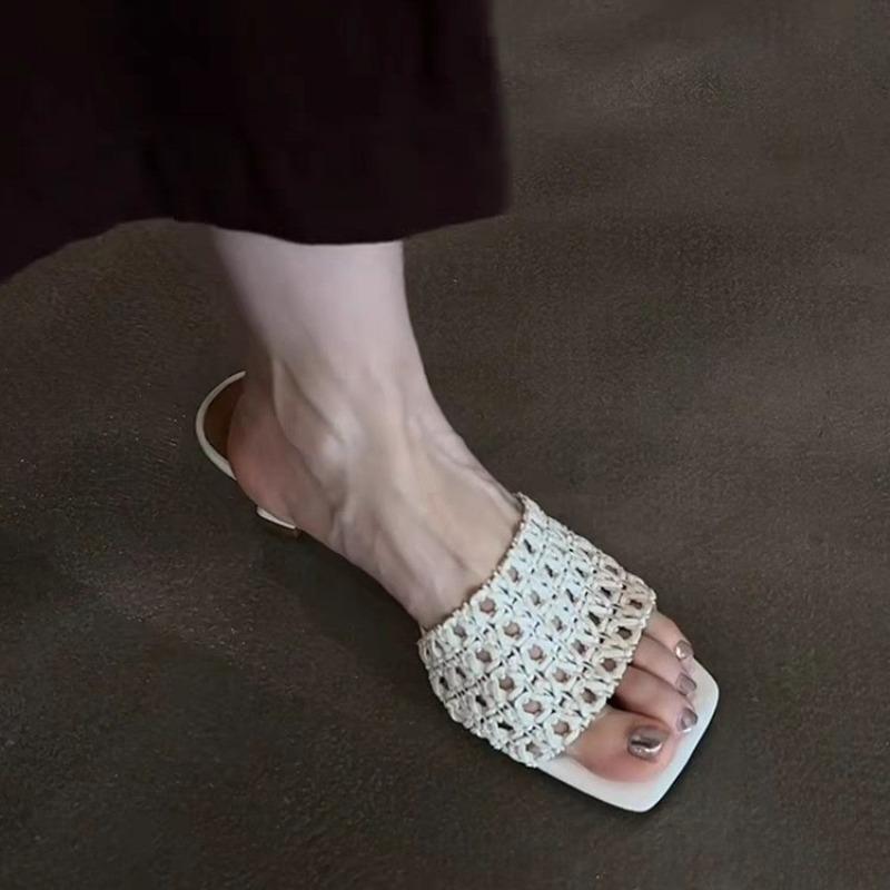 Fashion New Style Luxury Summer Platform Shoes for Women's Metal Buckle Flip-flops Breathable and Hard-wearing Beach Shoes Zapatos Mujer