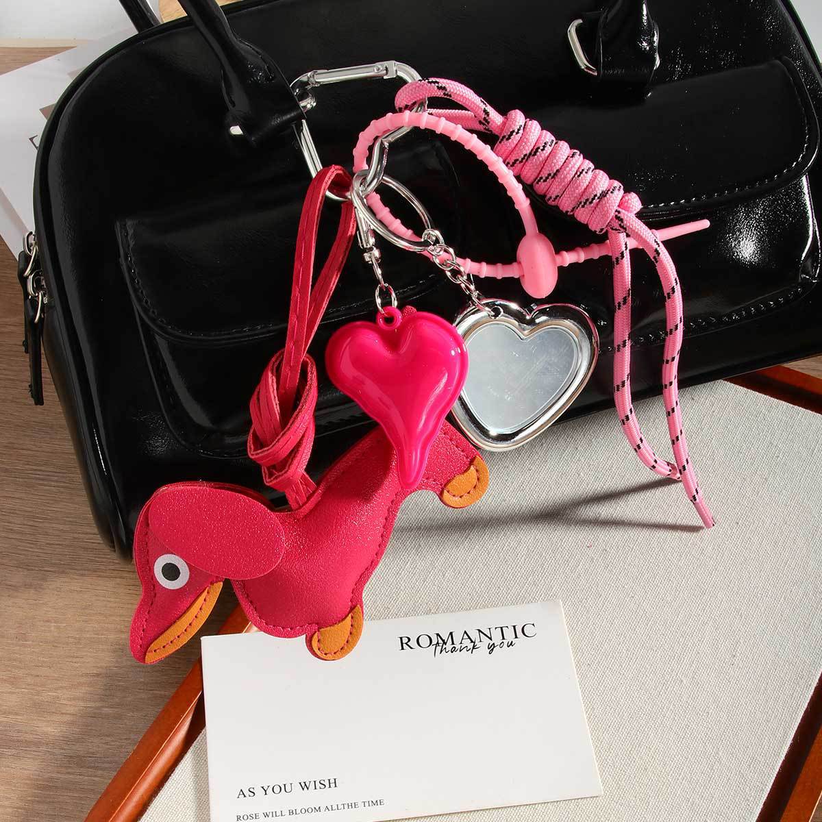 New ins retro Maillard color scheme Dachshund hiking rope bag pendant car keychain bag pendant