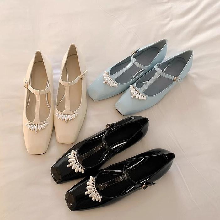 Temperament Square Head Pearl T-Buckle with Low Heel Mary Jane Shoes Women's French Patent Leather Gentle Light Mouth Single Shoes