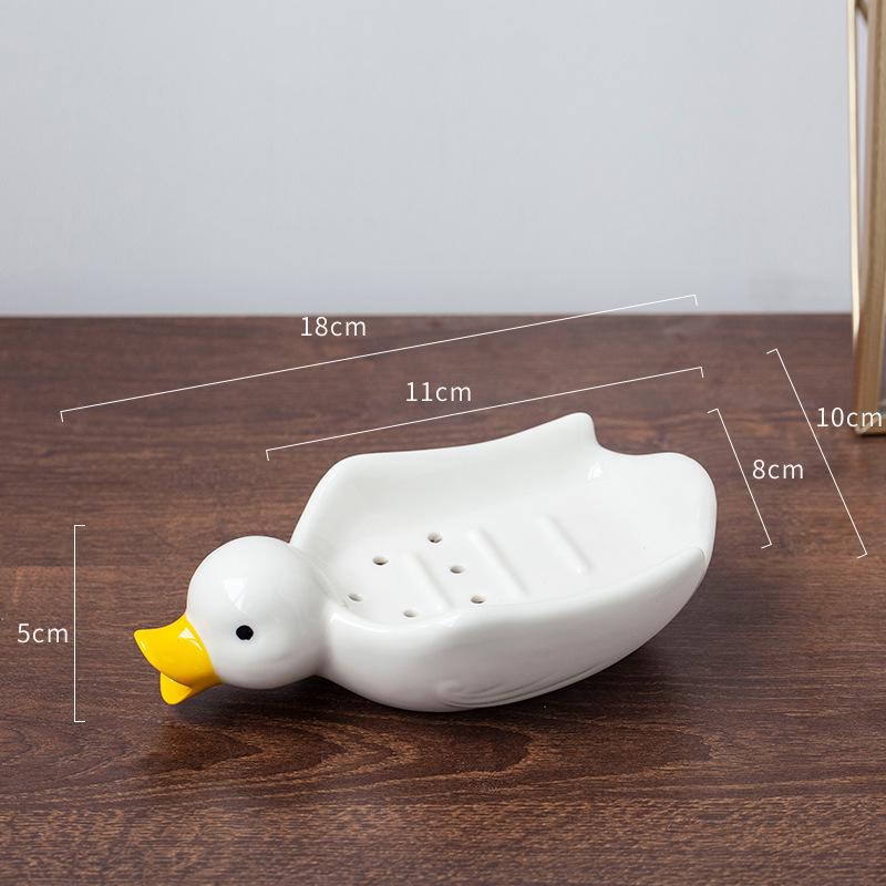 Creative Ceramic Rabbit Soap Dish - No Water Accumulation for Hotel Bathroom or Washbasin