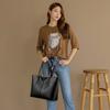Shoulder Bag Texture Tote Bag Retro Simple Commuter Bag Large Capacity New Fashion Handbag Women