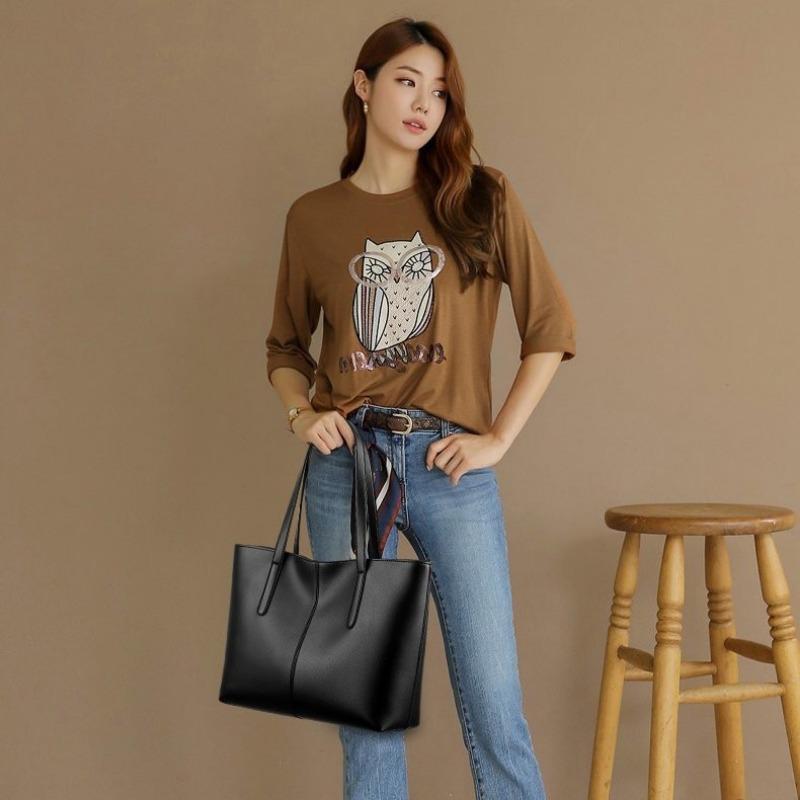 Shoulder Bag Texture Tote Bag Retro Simple Commuter Bag Large Capacity New Fashion Handbag Women