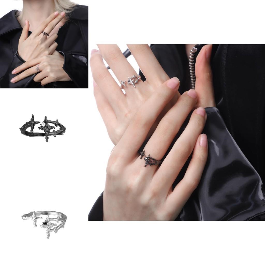 And Elegant Trendy Star Shaped Rings With Diamond Embellishments For Distinctive Style