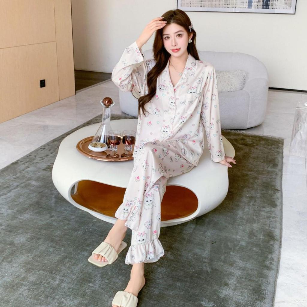 Women's Ice Silk Pajamas, Long Sleeve Set with Cartoon Design, Elegant Summer and Autumn Style, Internet Celebrity-Inspired Homewear.