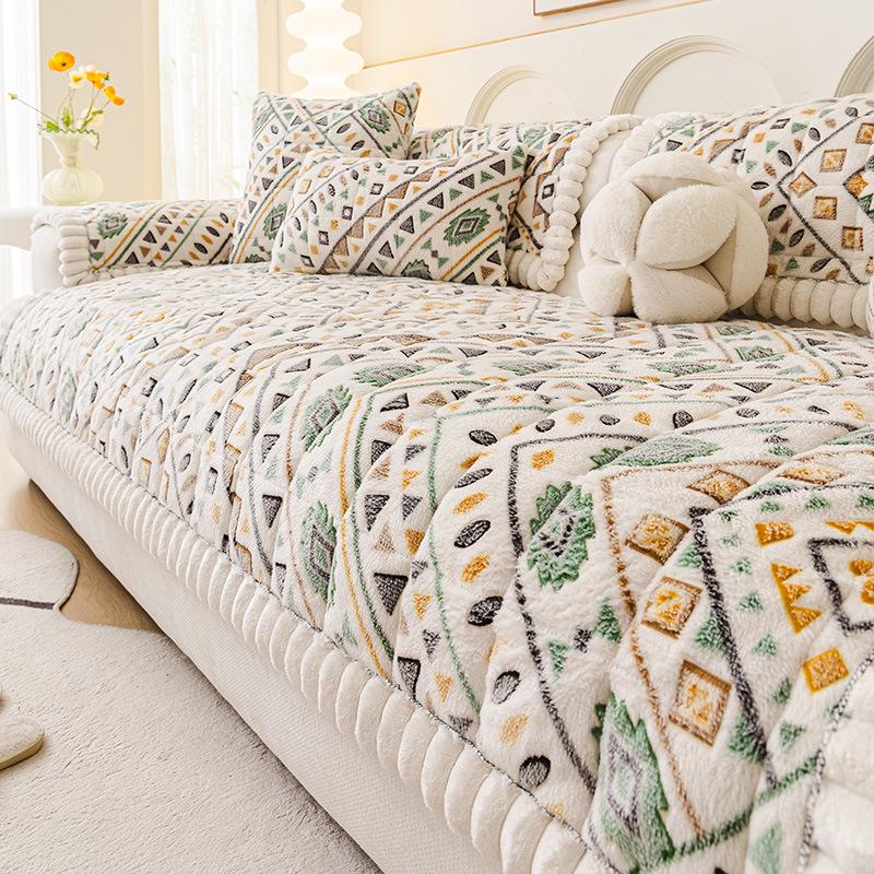 Bohemian High-Weight Snowflake Velvet Sofa Cushion Cover, Autumn/Winter 2025, Non-Slip Design