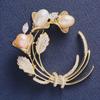 Korean Fashion Freshwater Pearl Wreath Brooch - Elegant Plant-Themed Corsage for Women