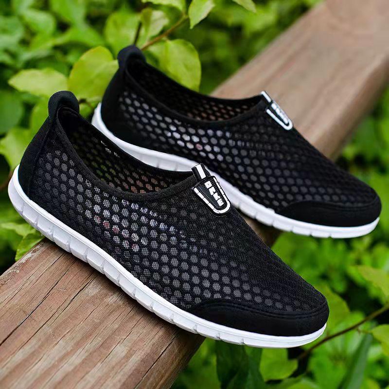 Herren Sommer Hollow Sandalen Atmungsaktive Mesh-Stoffschuhe Lässige Sportliche Slipper