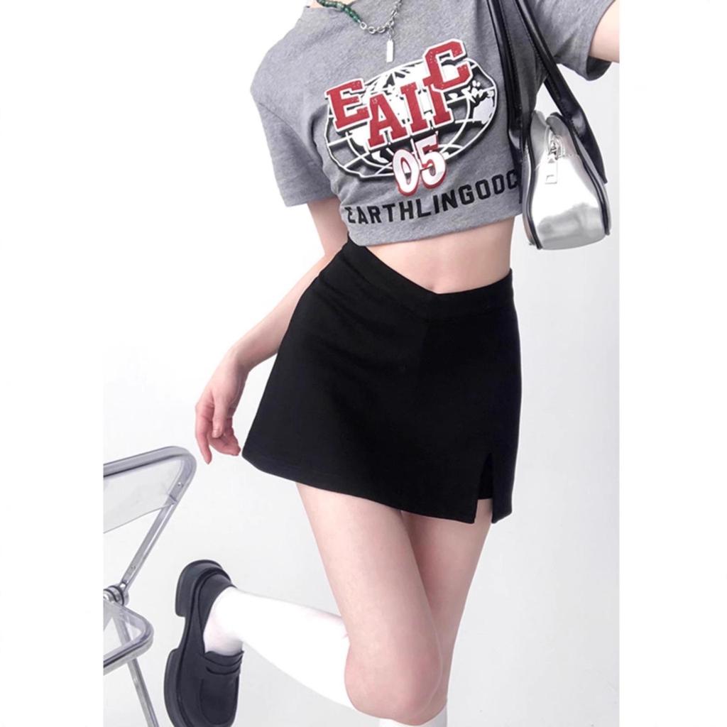 Autumn High Waist Black Slit Skirt for Women - Spicy, Hip-Hugging, Short Skirt Design