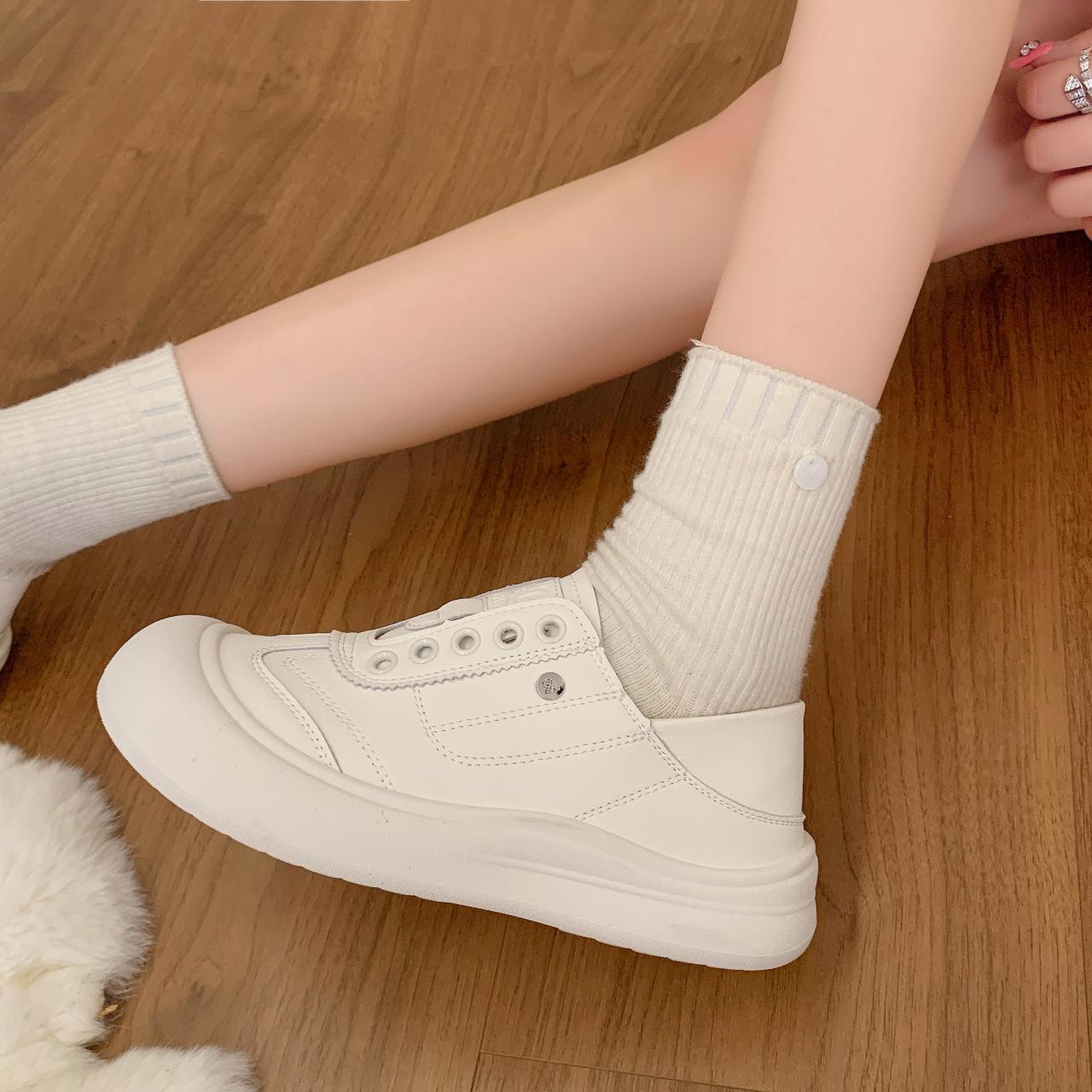 

Версия из коровьей кожи однослойные белые туфли двойного ношения, женские туфли на мягкой подошве на один педаль, новые универсальные ленивые повседневные кеды 40 белый