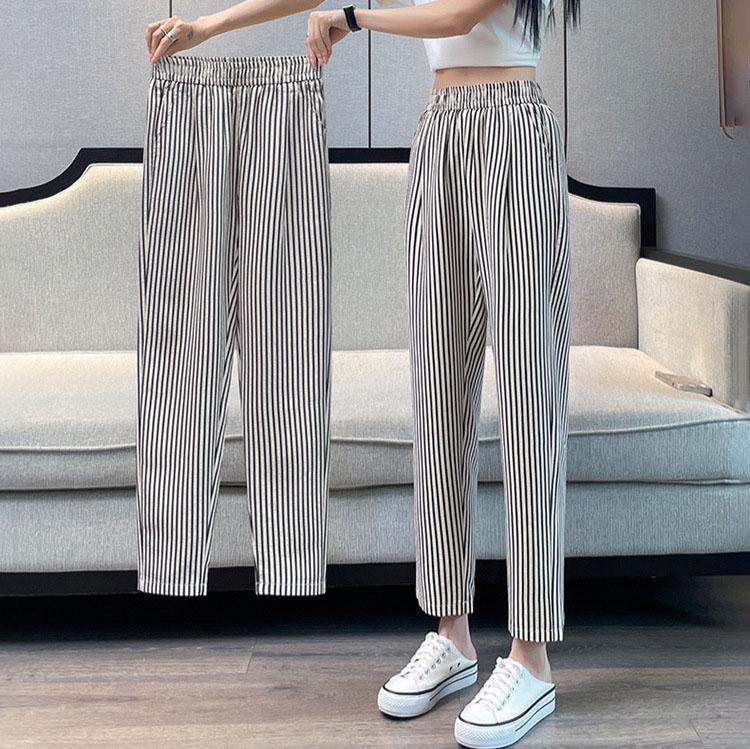 Women's Casual Vertical Striped Comfortable Breathable Elastic Waist Belted Daily Wear Casual Tapered Crop Pants With Pockets