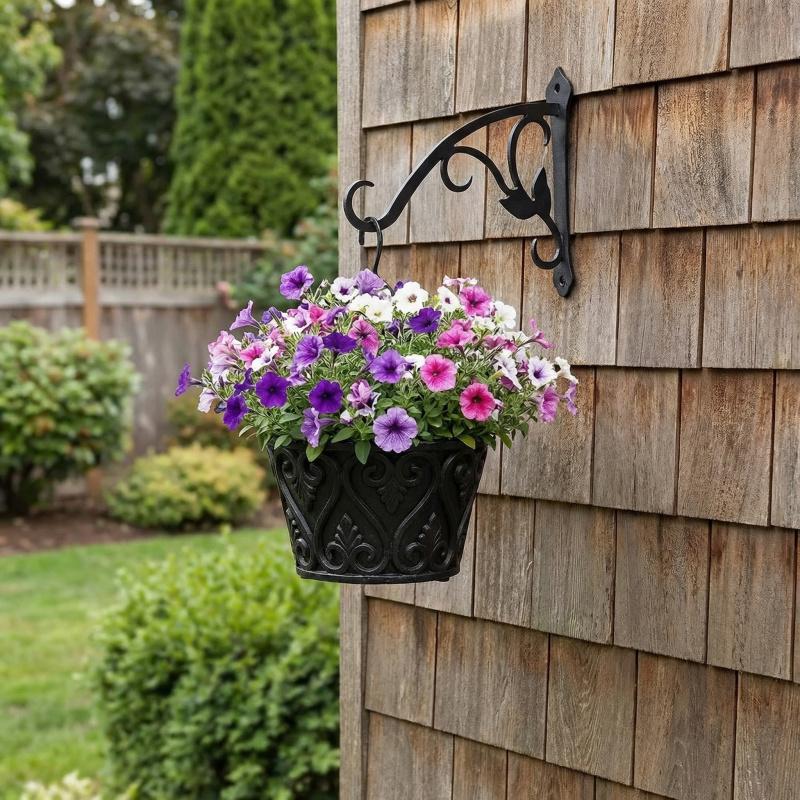 Solar-powered light hook for outdoor use, specifically for mason jars, black wall-mounted2-4Pack of iron decorative practical ho