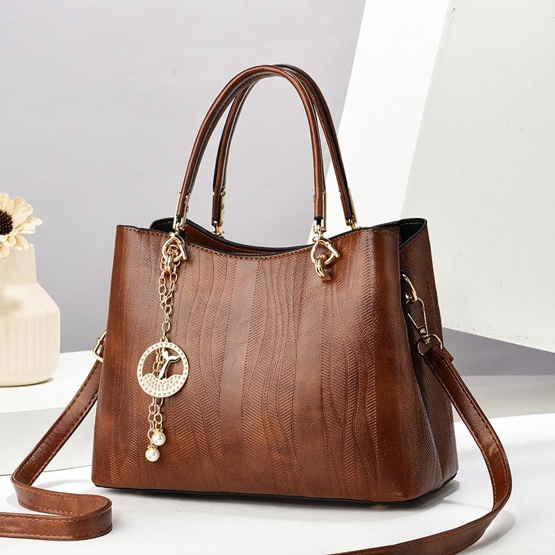 

Сумка Женская Сумка 2025 Новая Простая Атмосферная Сумка Женская Мода На Плечо На Косую Премиальное Ощущение Женская Ретро коричневый