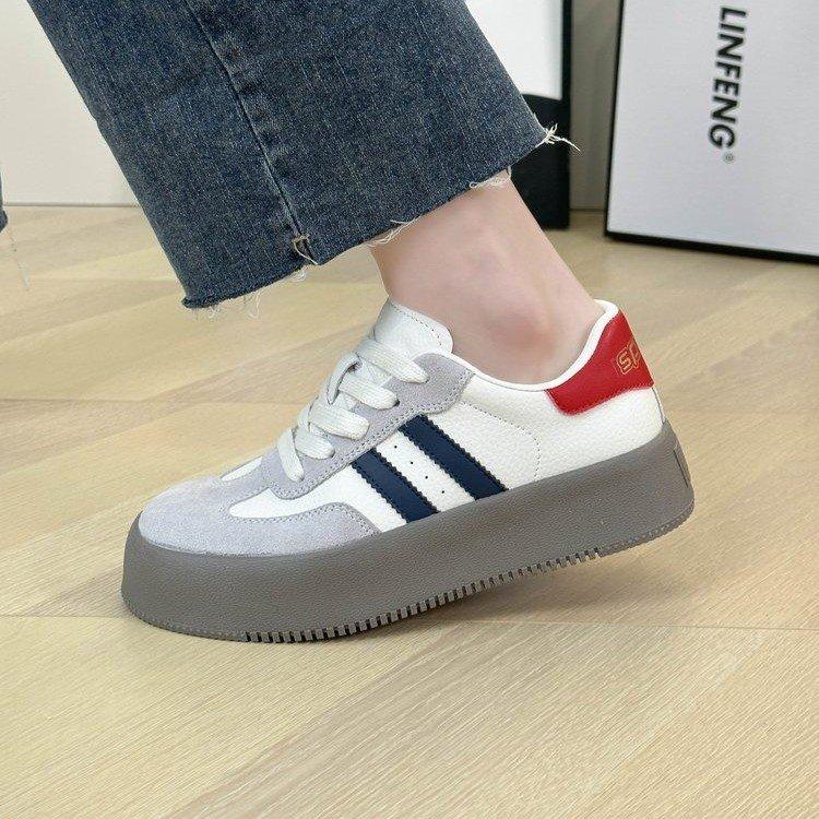 Fashion 2024 New Women Casual Walking Shoes Summer Flat Lace Up Leather High Quality Sneakers Fashion Flat-Bottomed Female Gump Sneakers
