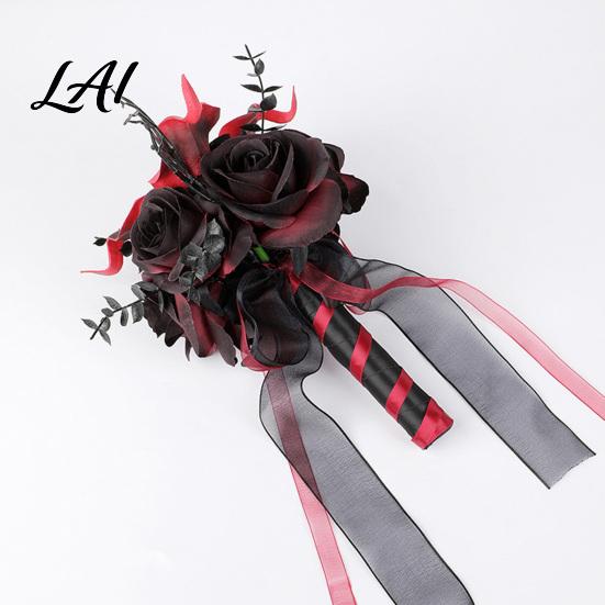 Punk Wedding Flowers Gothic Bride Bouquet Artificial Black Red Rose Flower Bouquet Metal Decoration with Skeleton Hand Pumpkin Skull for Bridal