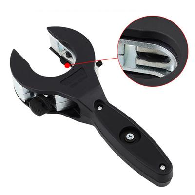 Ergonomic Ratchet Tube Cutter for Cutting For Steel Copper Aluminum Tubes 10 42mm with Compact and Lightweight Construction