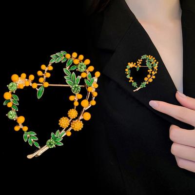 Broche Vintage de Gota de Óleo Mimosa Fruta Coroa do Amor Corsage Strass Brilhantes Insígnia de Roupa Chapéu Presente Dia das Mães