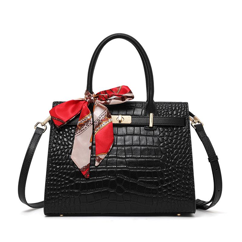 

День матери Красная свадебная сумка невесты Женская сумка Сумка для мамы Новый стиль Сумка через плечо Большой вместимости Женская