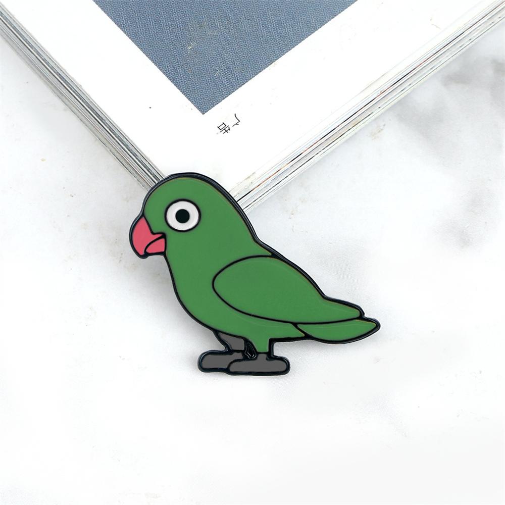 

Cartoon Animal Parrot Enamel Pins Cute Funny Woodpecker Custom Brooches Backpack Denim Lapel Badge Jewelry Gift for Friends Kids зелёный