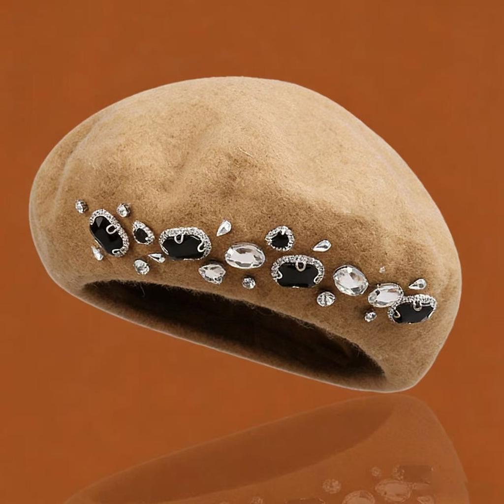 Autumn And Winter Artistic Solid Color Diamond Inlaid Fashionable Wool Beret Women's Outdoor Fashionable Versatile Painter Hats