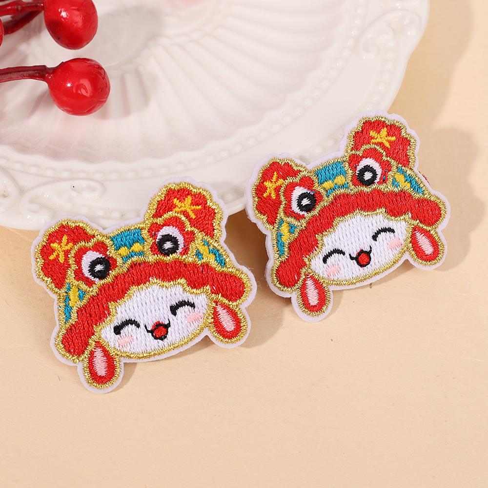 Kids New Year Hair Accessories Plush Embroidered Lion Dance Clips Girl Chinese Red Cartoon Lion Head Hairpin Holiday Headwear