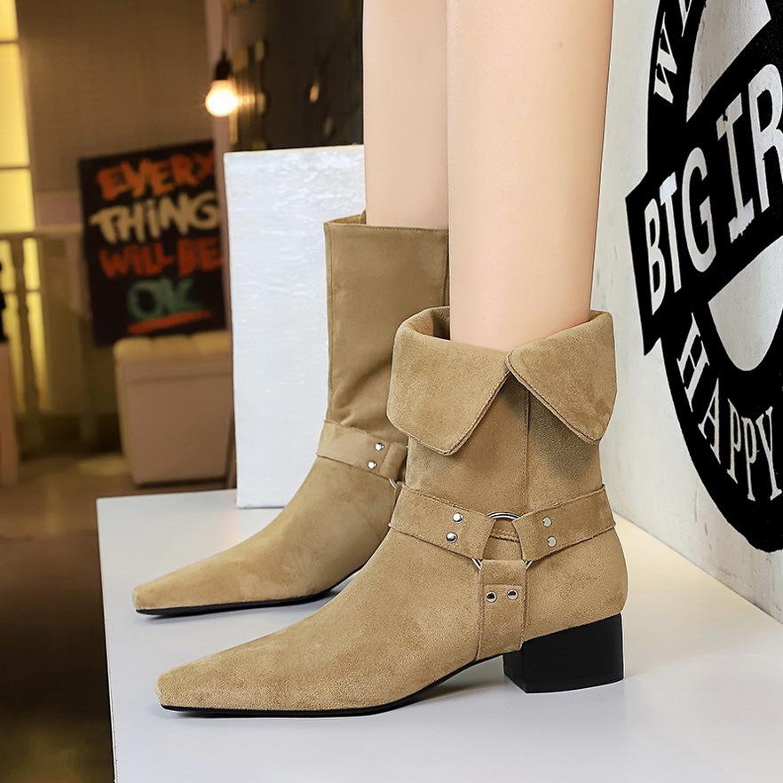 Retro Suede Women'S Boots Fashion Pointed Thick Heel Knight Boots For Women Designer Belt Buckle Women'S Shoes Botas Para Mujer