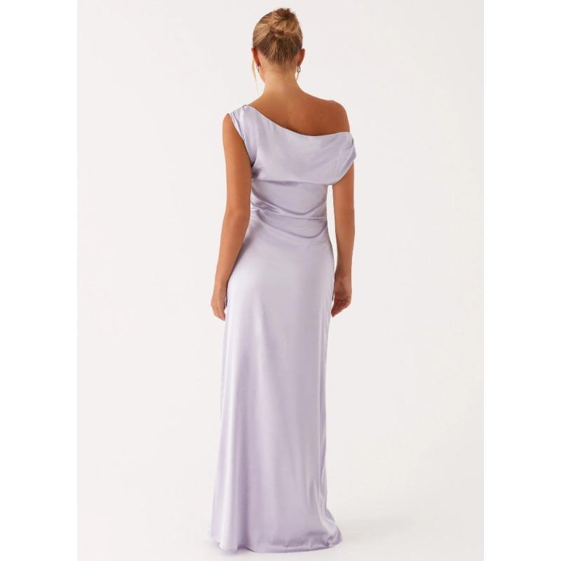 Damen Sommerkleid 2025 Neu Einfarbig Asymmetrisch Schulterfrei Rüschen Lang