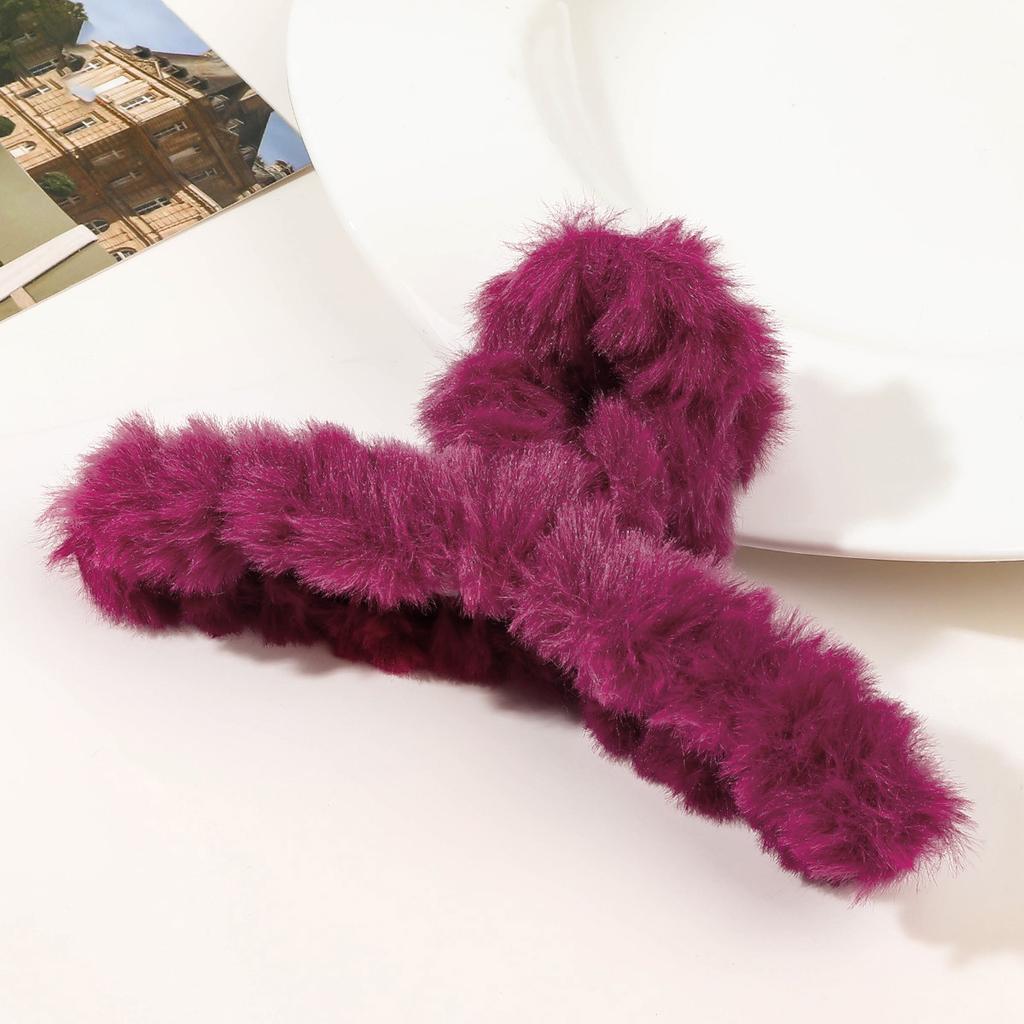 Furry Claw Clips Big Crab Hair Claw Girl Winter Ponytail Holder Large Imitation Plush Grab Cawl Clips For Women Hair Accessories