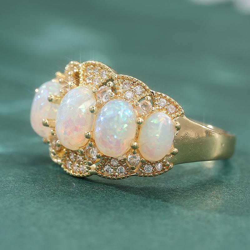 Elegant Luxury Fashion Women's Ring Simple Versatile Synthetic Oval Fire Opal Stone Engagement Band Rings Jewelry