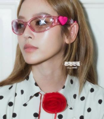 8pcs Y2K Trendy Sunglasses Women Men Wrap Around Punk Goggles Sports UV400 Shades Eyewear Set