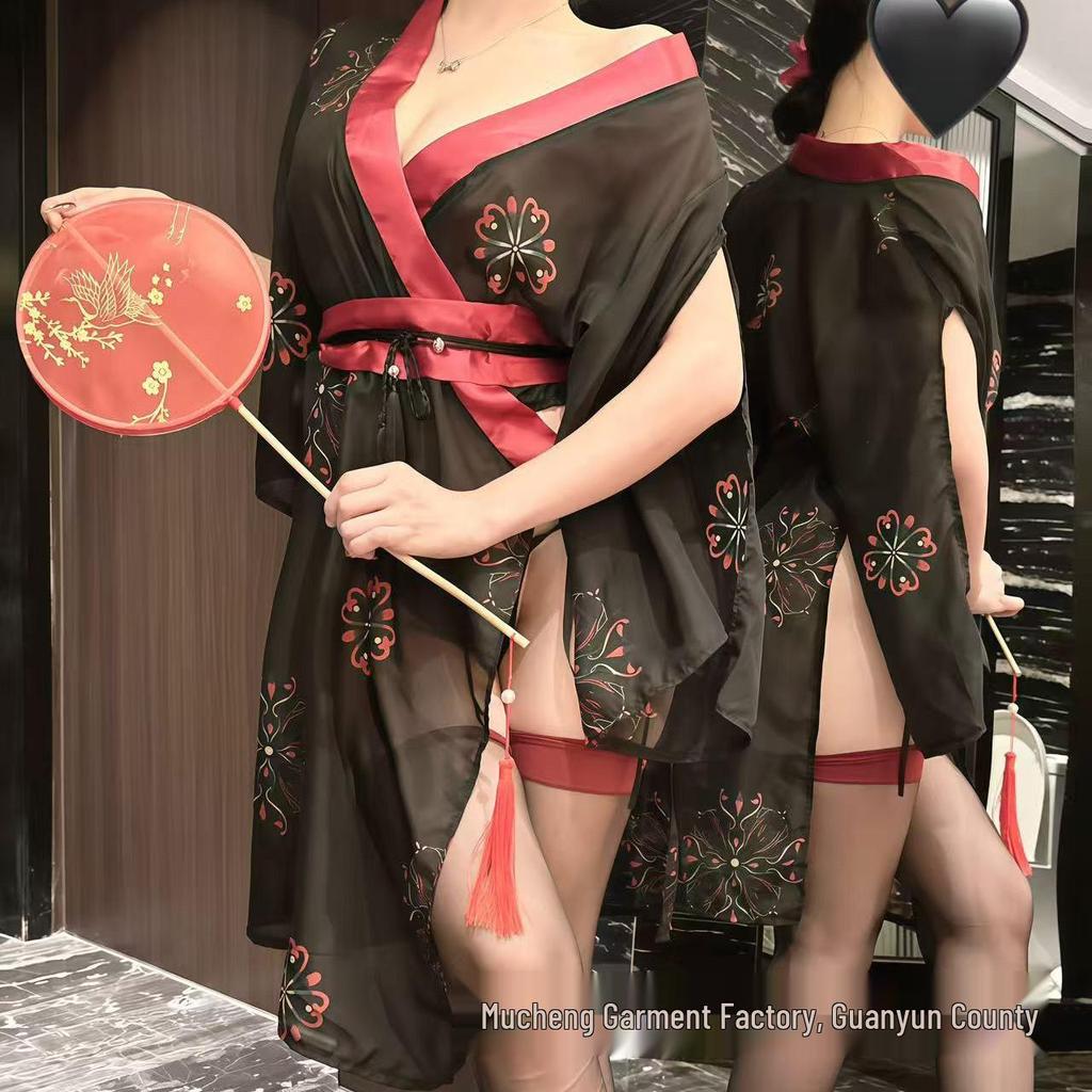 Svart Chiffon Kimono Pyjamas Set med Japanskt Tryck