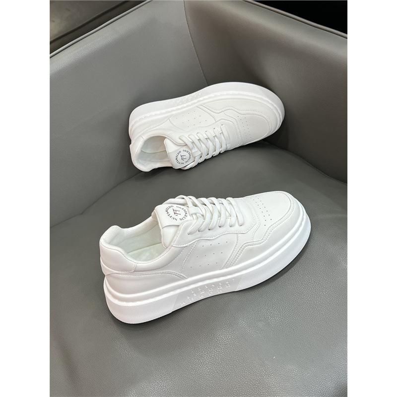 Chaussures à Lacets en Cuir Style Européen Homme Automne Respirantes Sportives Décontractées Polyvalentes Légères Semelle Épaisse Chaussures Blanches Ysd