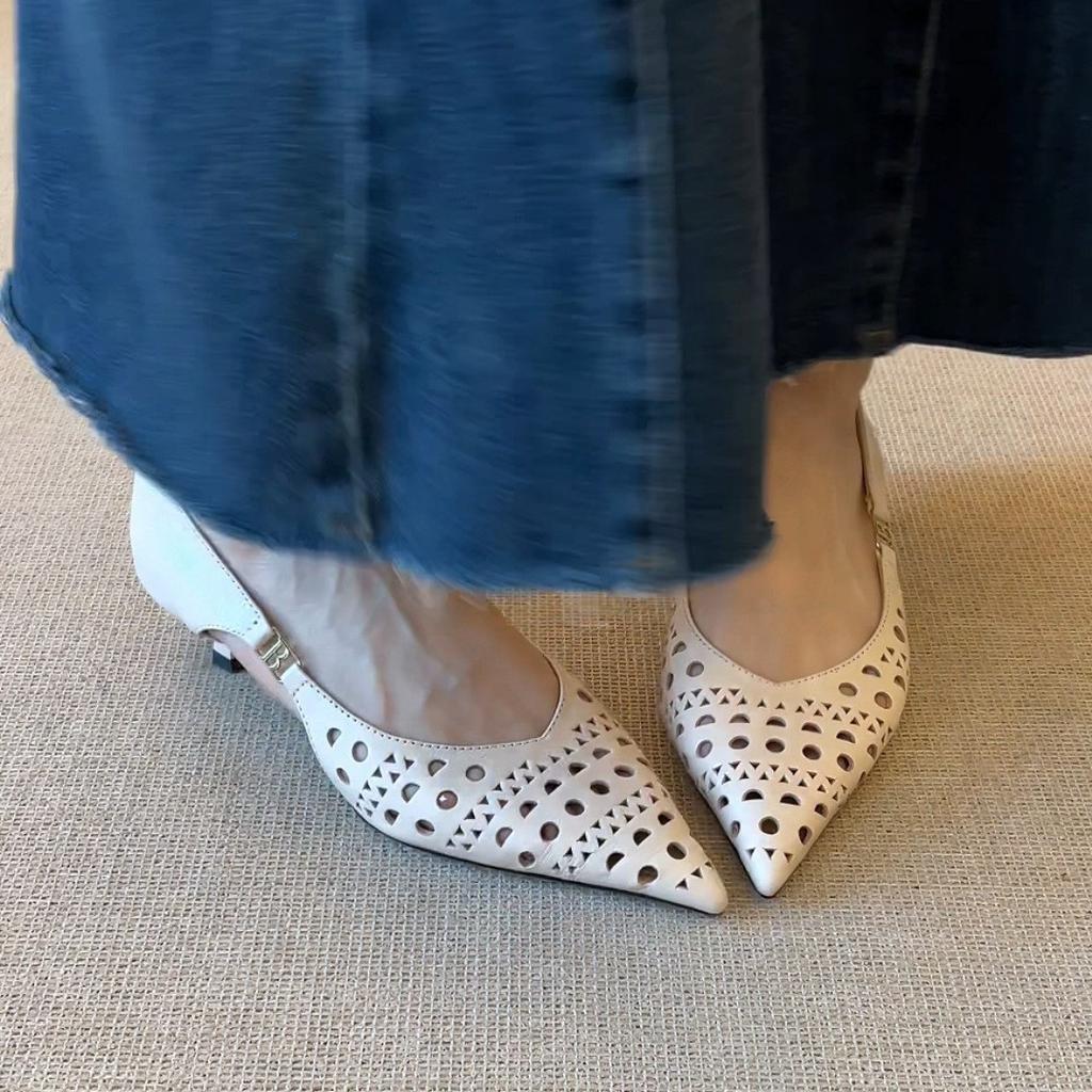 French beautiful hollow breathable hole sandals women's 2025 new temperament pointed head shallow mouth thin heel bag head single shoes