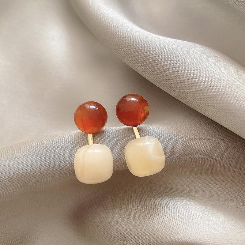 New Fashion Contracted Square Imitation Pearl Fine Earrings Joker Sweet Elegant Temperament Women Drop Earrings Jewelry