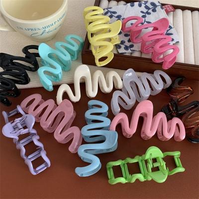 High Quality Plastic Wave Crab Claw Clips 10.5cm Korean Shark Hair Clips Durable Easy To Use Girl Hair Accessories
