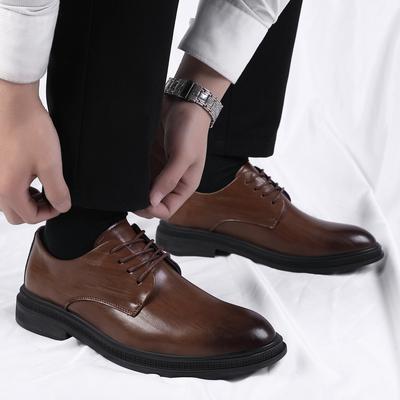 Lederschuhe Herren Businesskleid Koreanische Version des Trends Britische Herren Leder Freizeit Frühling Braun Weiche Sohle Erhöhend Herrenschuhe