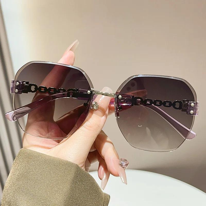 Photochromic Sun Glasses Women Luxury Designer Vintage Decoraton Sunglasses Anti-reflective