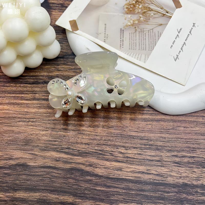 French Inlaid Crystal Pearl Butterfly Hair Clip – Elegant Acetate Flower Claw for Stylish Buns