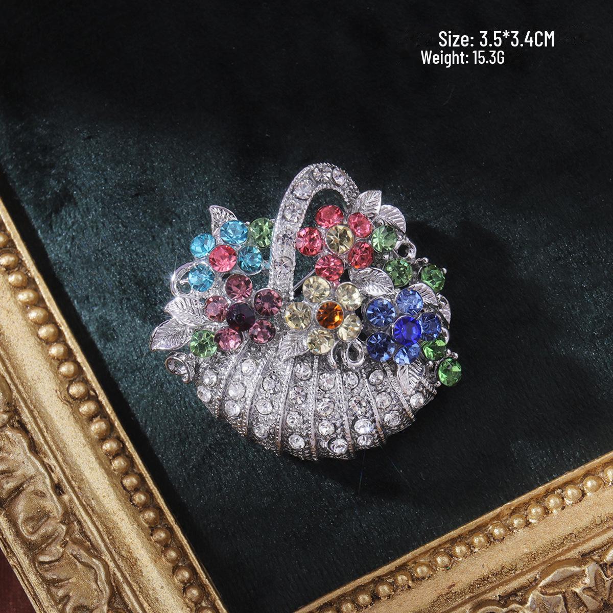 

Брошь в стиле ретро-барокко с изображением животных в европейском и американском стиле: Женский эмалированный нишевый аксессуар для костюма High-End Pin