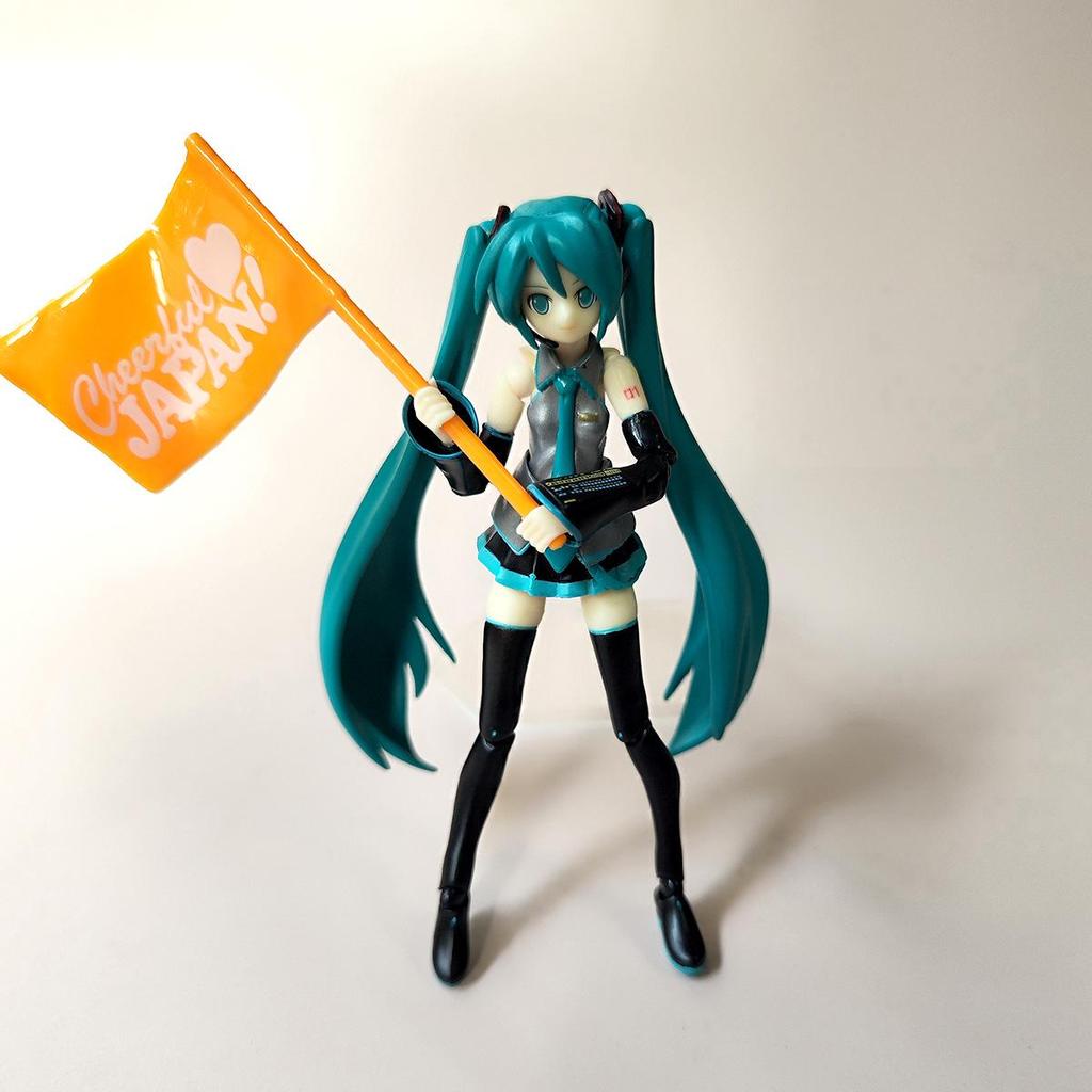 In Stock: Hatsune Miku Figma014 Articulated Action Figure with Face Changing Feature and Box.
